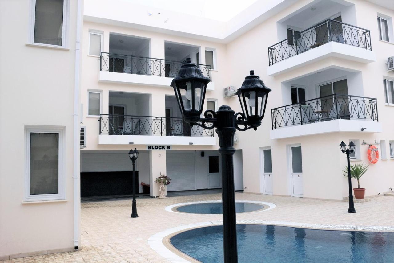 Апартаменты Carisa Livadia Gardens Экстерьер фото